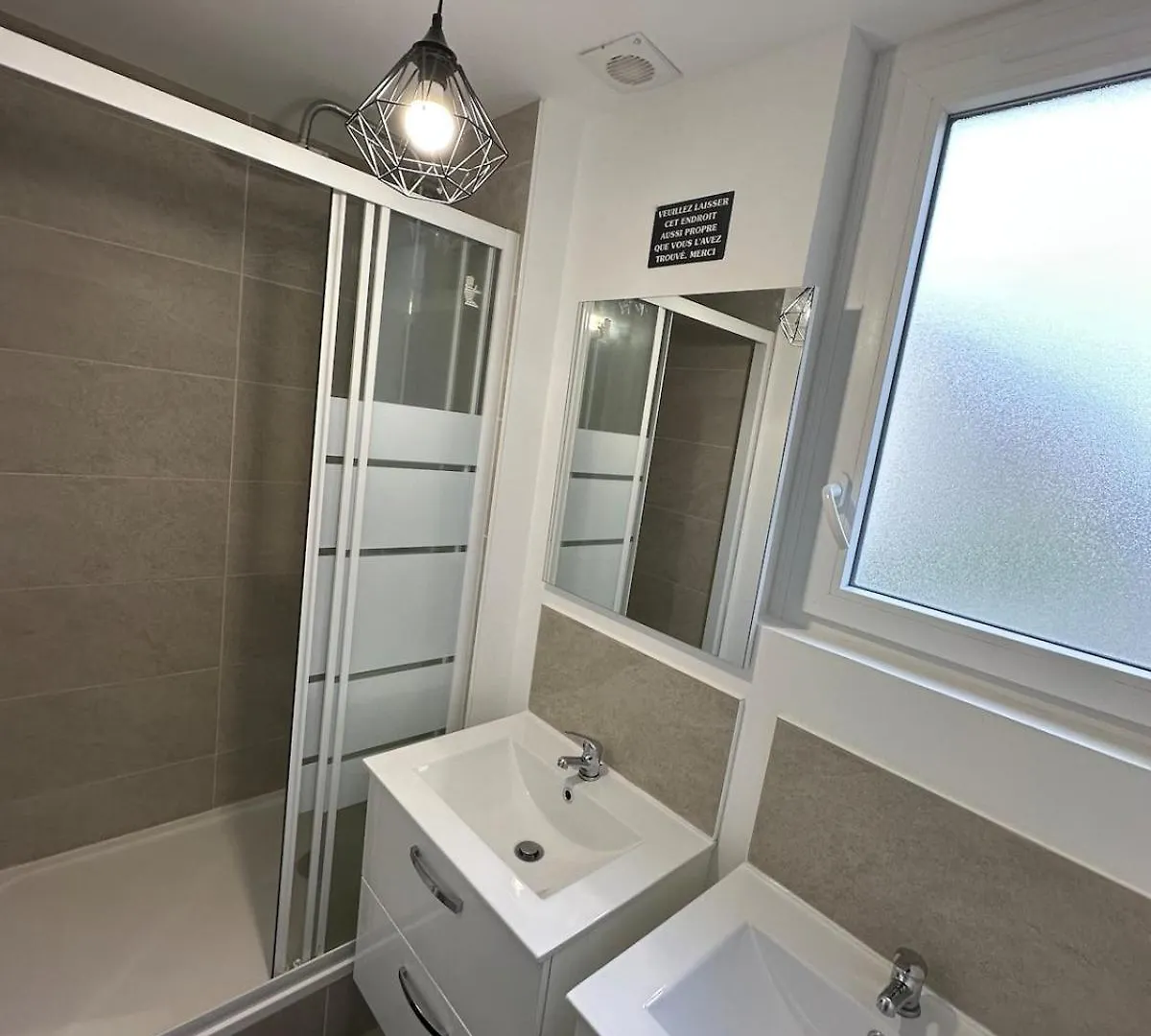 Pause Deco Appartement Saint-Brieuc Frankrijk